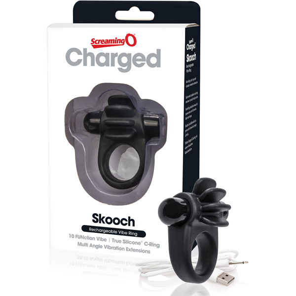 Charged Skooch Ring Black 1Ct